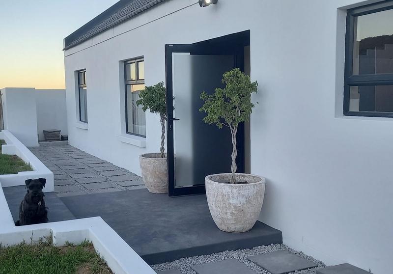 3 Bedroom Property for Sale in Sandy Point Western Cape